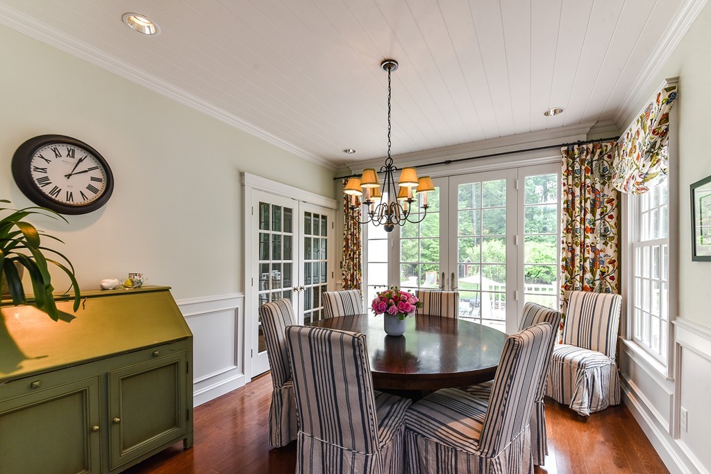 128 Dover Road Wellesley, MA 02482 - Photo 27 of 30