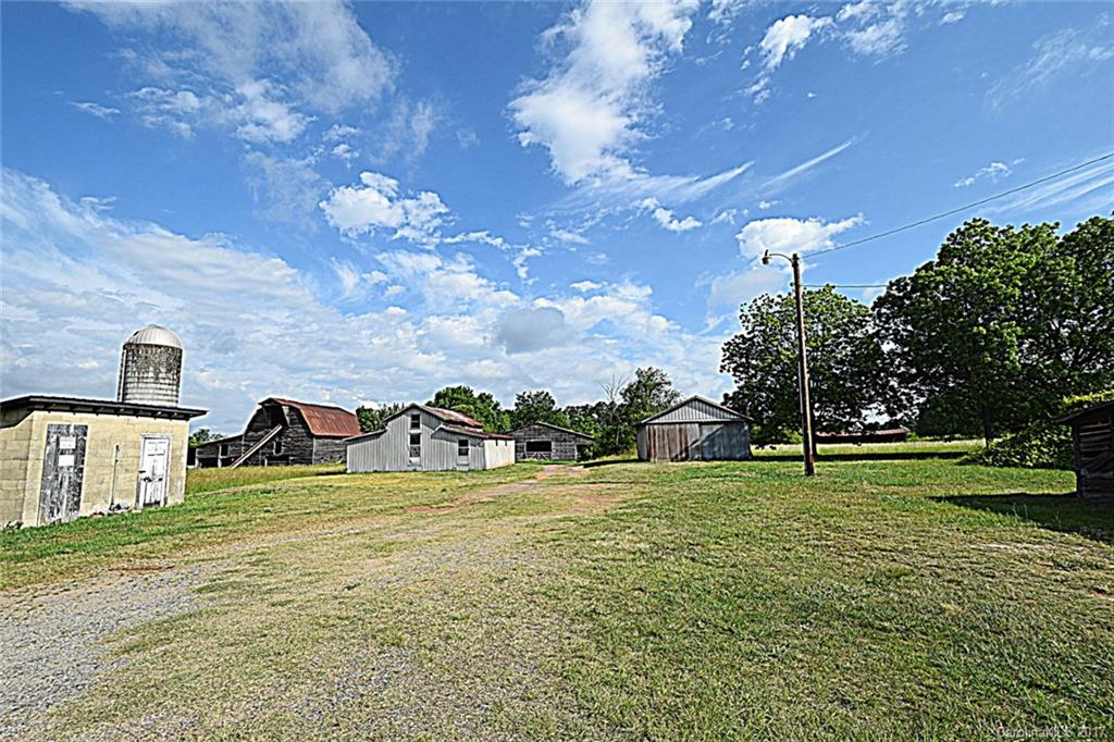 931 Buffalo Shoals Road Lincolnton, NC 28092 - Photo 4 of 24 Gallery Image 4