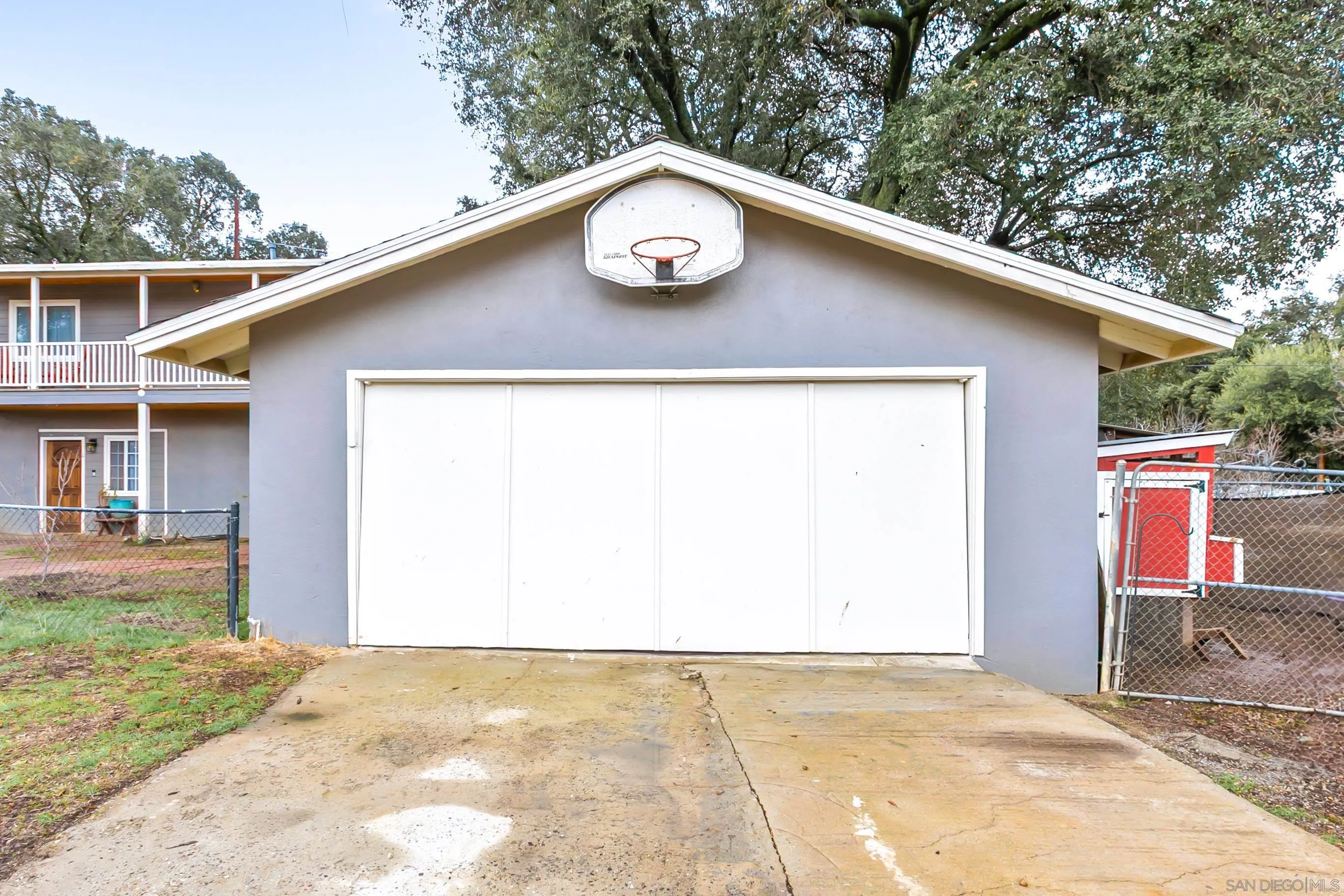 2414 Sage Drive Campo, CA 91906 - Photo 20 of 33 a view of backyard of a house