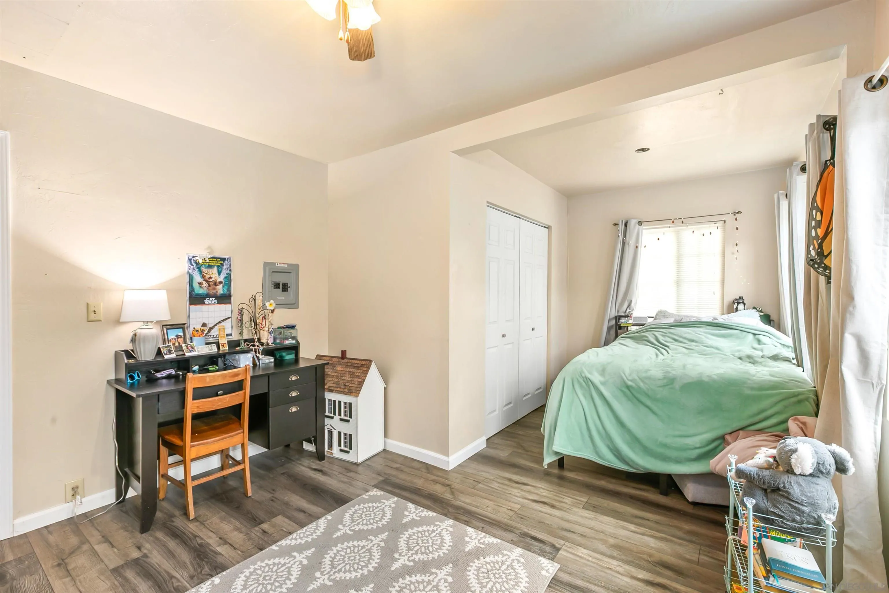 2414 Sage Drive Campo, CA 91906 - Photo 7 of 33 a workspace with furniture and window