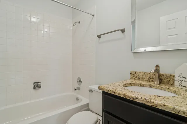 $299,900 | 534 Park View Terrace, Unit 534, Buffalo Grove, IL 60089