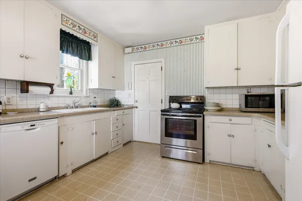 $399,900 | 1021 East 7th Avenue, Tallahassee, FL 32303