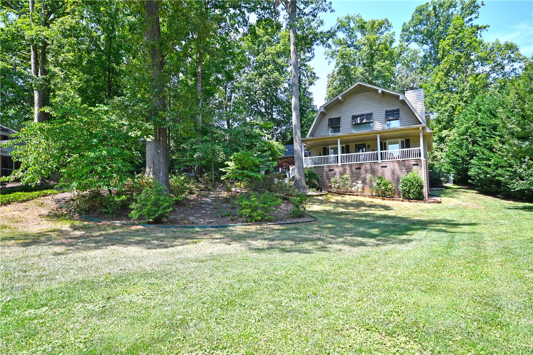 1205 Northampton Road Anderson, SC 29621 - Photo 3 of 27