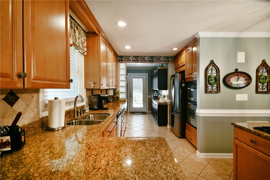 1205 Northampton Road Anderson, SC 29621 - Photo 7 of 27