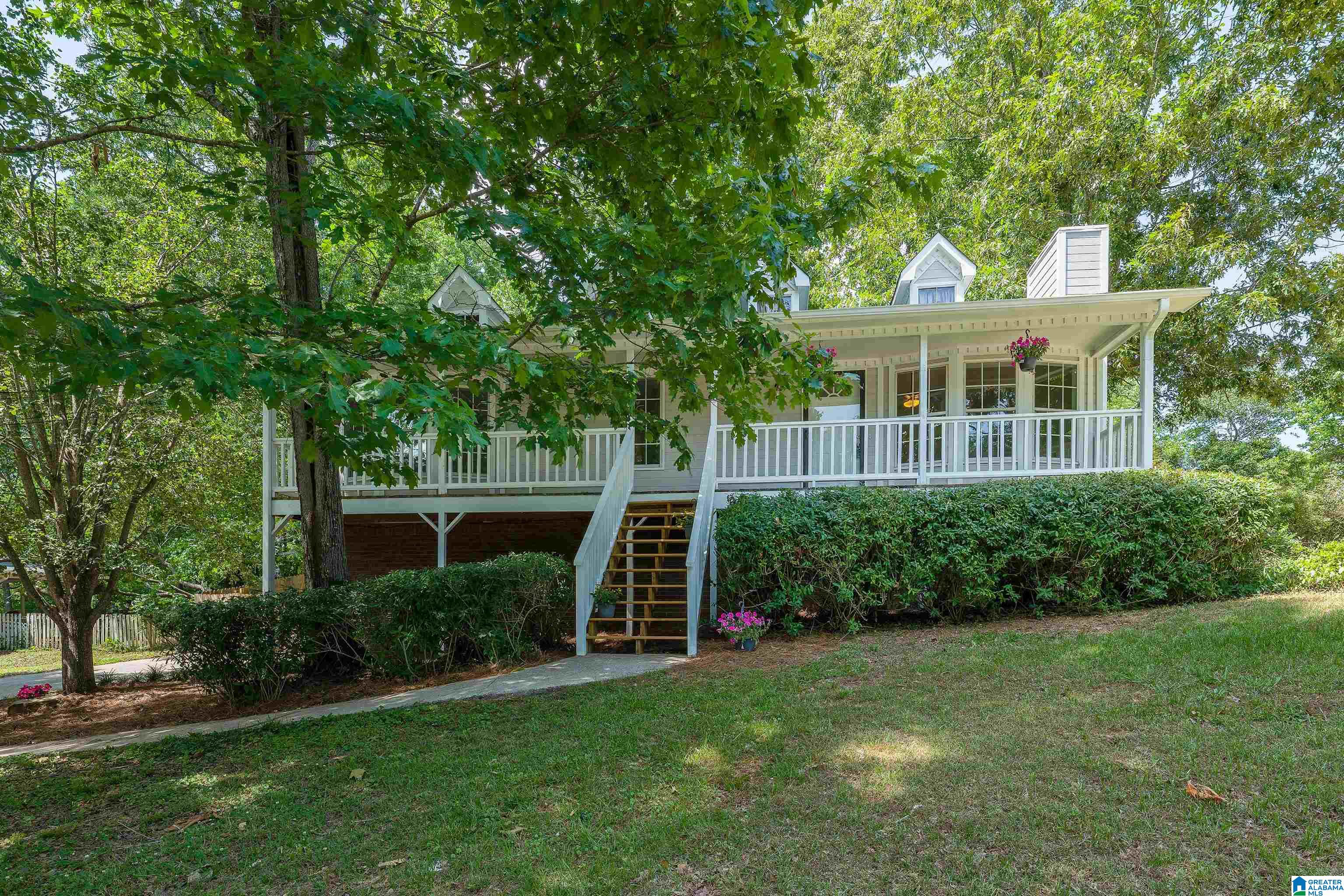 7182 Brandon Circle Pinson, AL 35126 - Photo 2 of 28