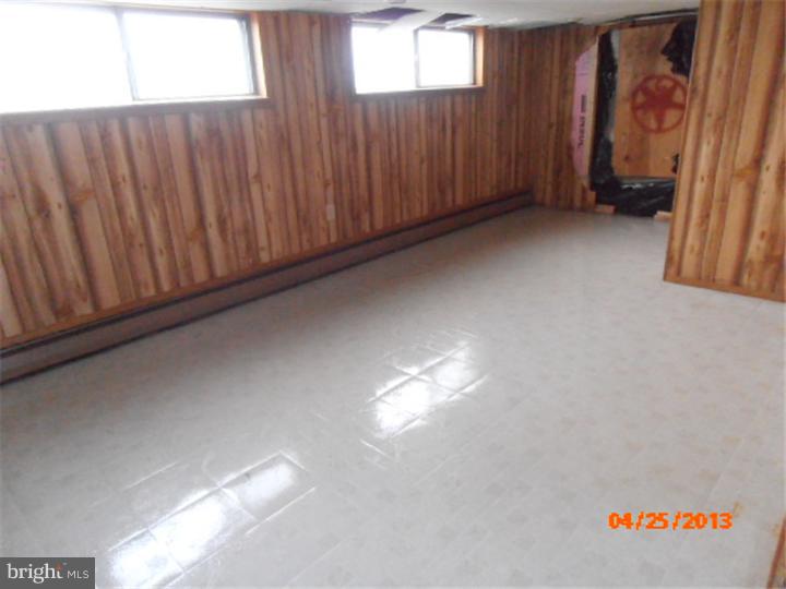 573 State Road Coopersburg, PA 18036 - Photo 8 of 12 Gallery Image 8