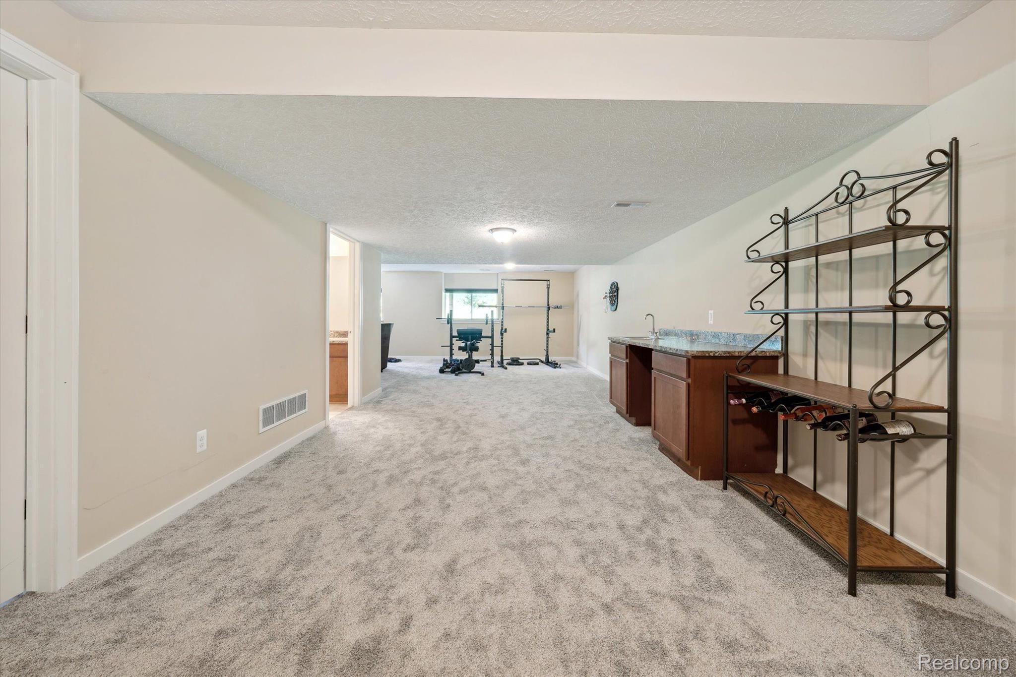 808 Spirea Howell, MI 48843 - Photo 28 of 35 Gallery Image 28