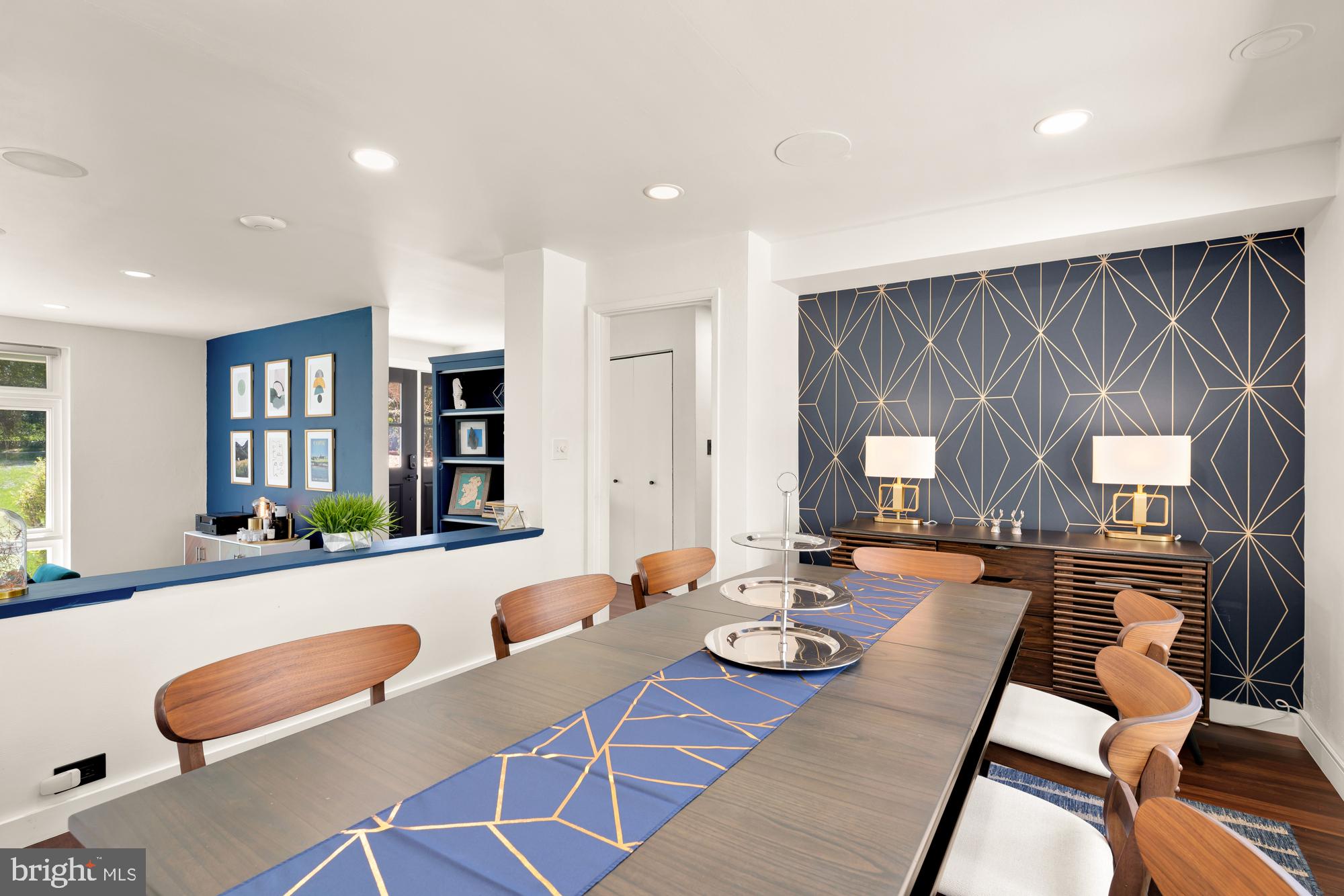 1736 Overlook Drive Silver Spring, MD 20903 - Photo 21 of 42 a living room with furniture and wooden floor