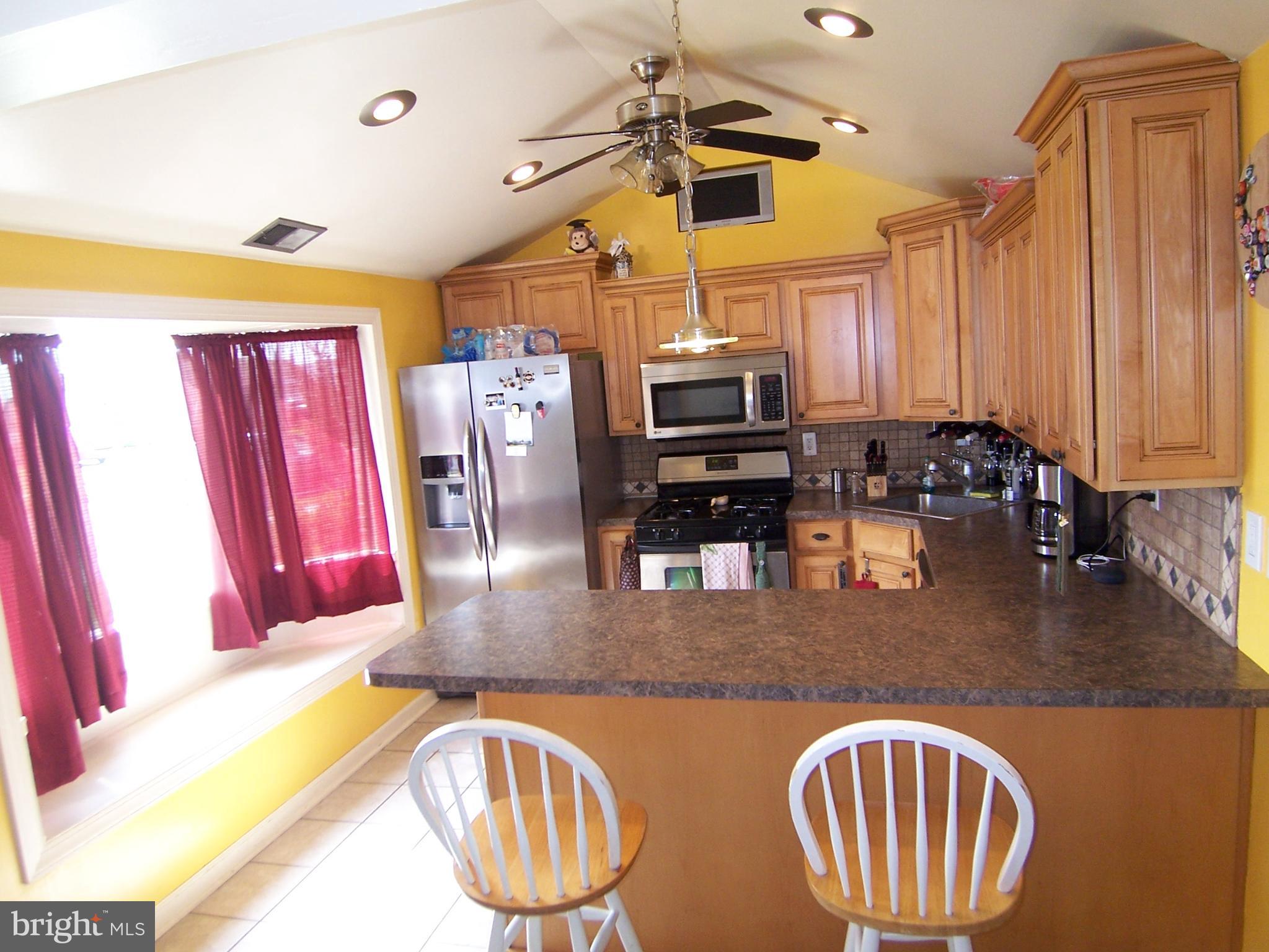 2402 Zion Road Baltimore, MD 21227 - Photo 11 of 28 Gallery Image 11