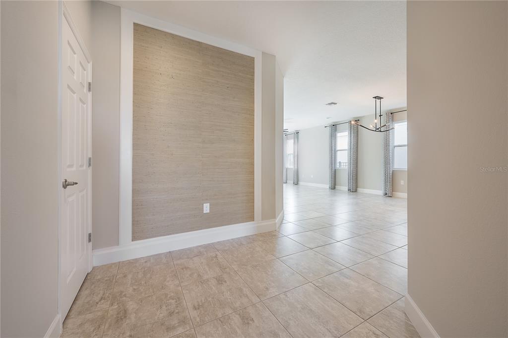 7212 Paradiso Drive Apollo Beach, FL 33572 - Photo 11 of 63