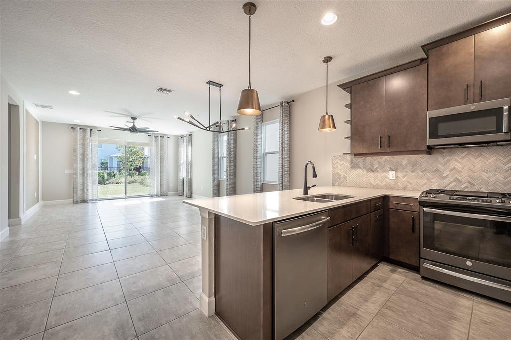 7212 Paradiso Drive Apollo Beach, FL 33572 - Photo 24 of 63