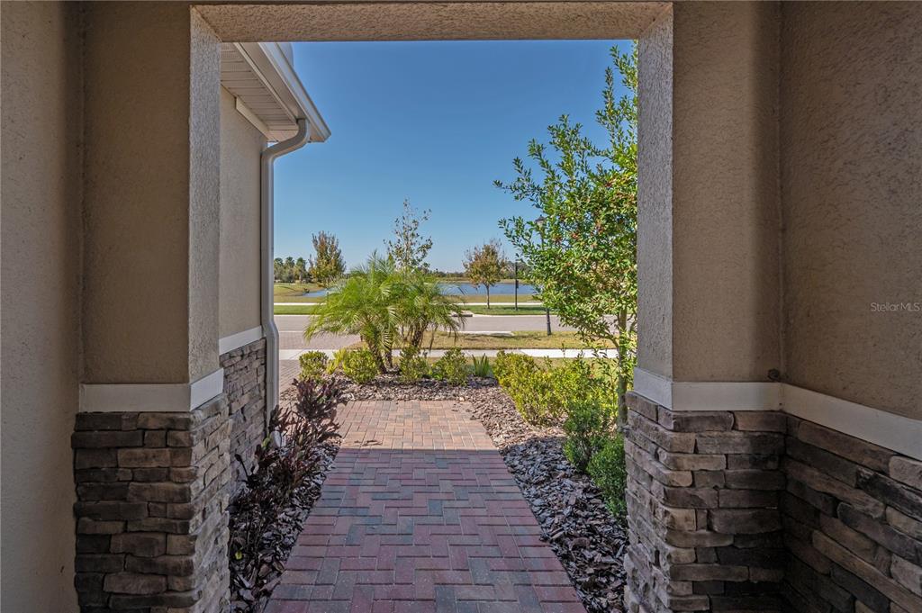 7212 Paradiso Drive Apollo Beach, FL 33572 - Photo 8 of 63