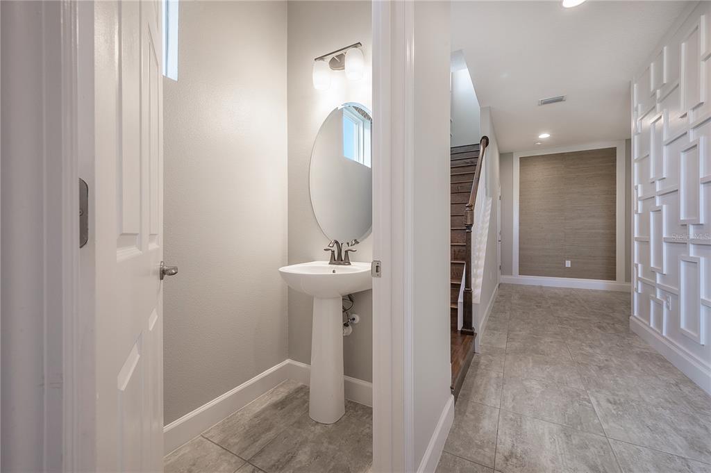 7212 Paradiso Drive Apollo Beach, FL 33572 - Photo 10 of 63