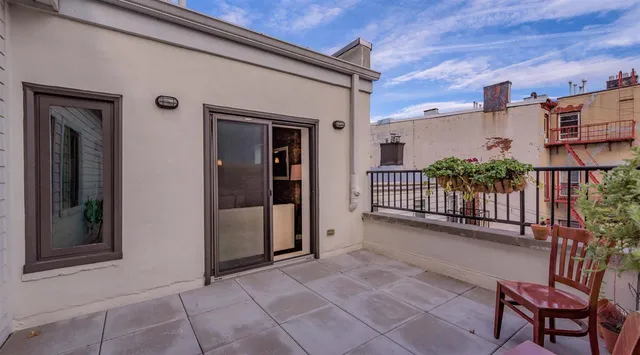 $4,800 | 340 Grove Street, Unit 3A, Jersey City, NJ 07302