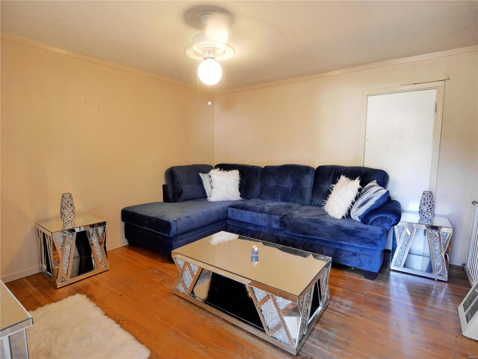 120 Ben Nevis Road St. Louis, MO 63137 - Photo 2 of 16