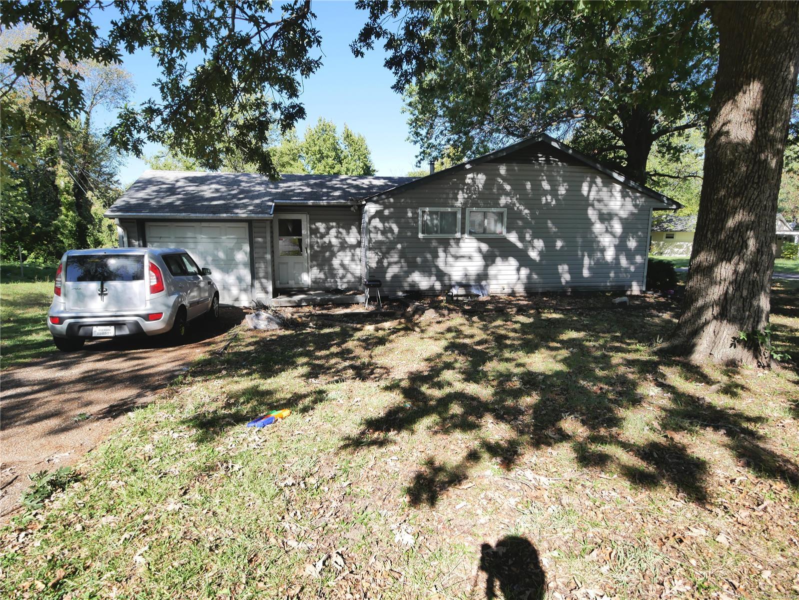 120 Ben Nevis Road St. Louis, MO 63137 - Photo 8 of 16