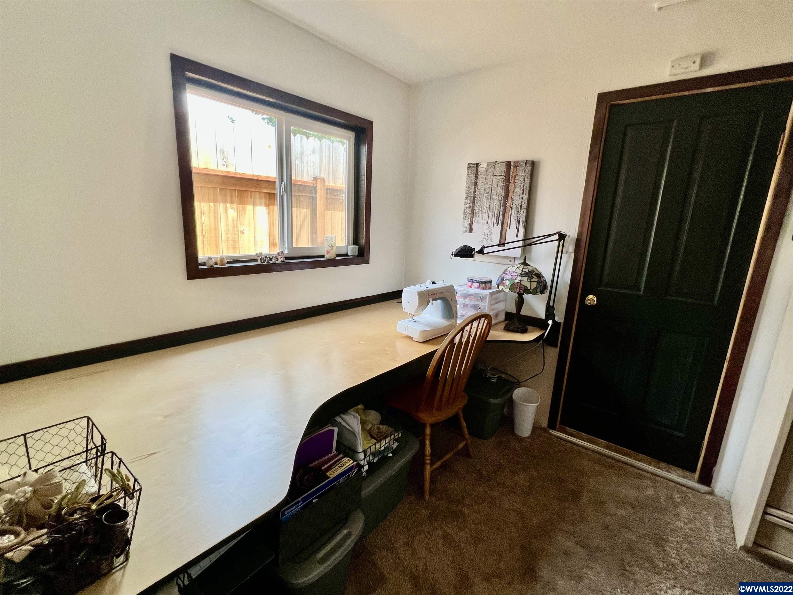 451 Southwest Court Street Dallas, OR 97338 - Photo 23 of 36 Gallery Image 23