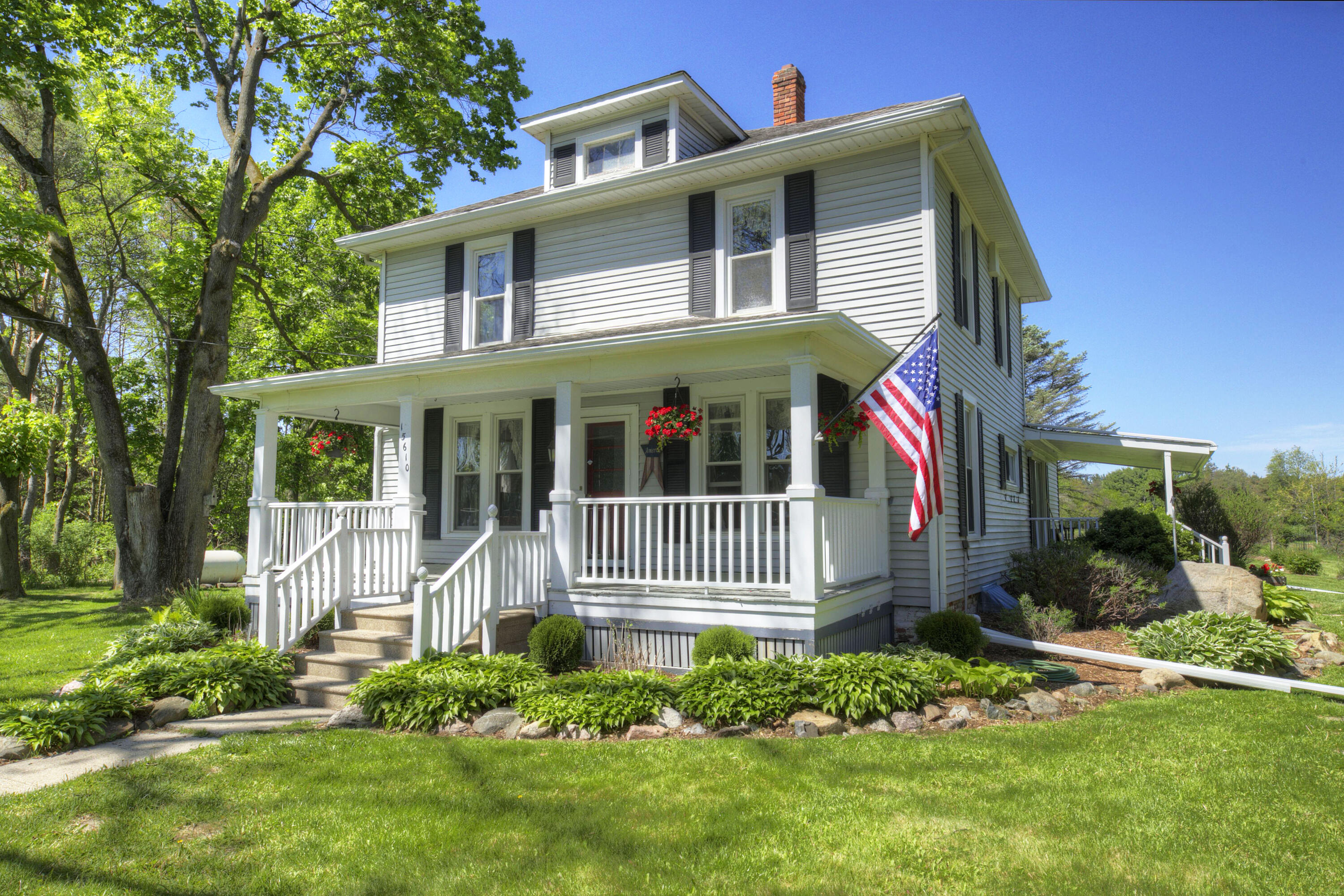 15610 Arnold Road Gregory, MI 48137 - Photo 8 of 90 House corner close