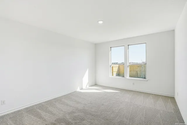 $389,020 | 434 Nightingale Avenue, Marion, TX 78124