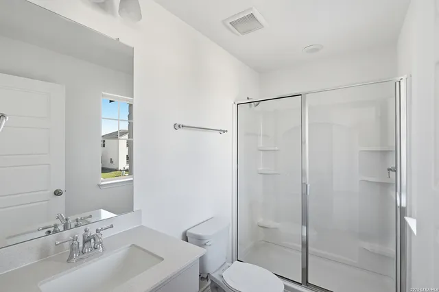 $389,020 | 434 Nightingale Avenue, Marion, TX 78124