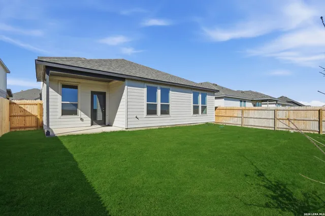 $389,020 | 434 Nightingale Avenue, Marion, TX 78124