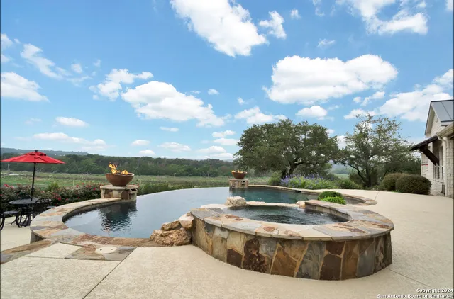 $2,999,000 | 769 Pacific Place, Spring Branch, TX 78070