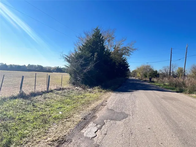 $99,900 | 3810 Vz County Road 3810, Wills Point, TX 75169