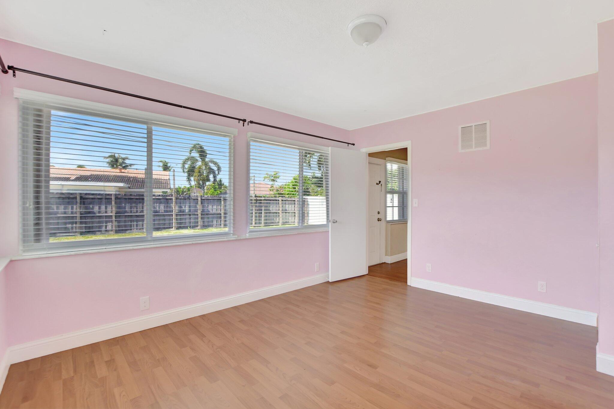 465 Northwest 13th Drive Boca Raton, FL 33486 - Photo 23 of 32 33-web-or-mls-DSC_0561