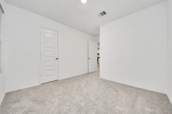 $2,100 | 2227 Laurel Bloom Lane, Sealy, TX 77474