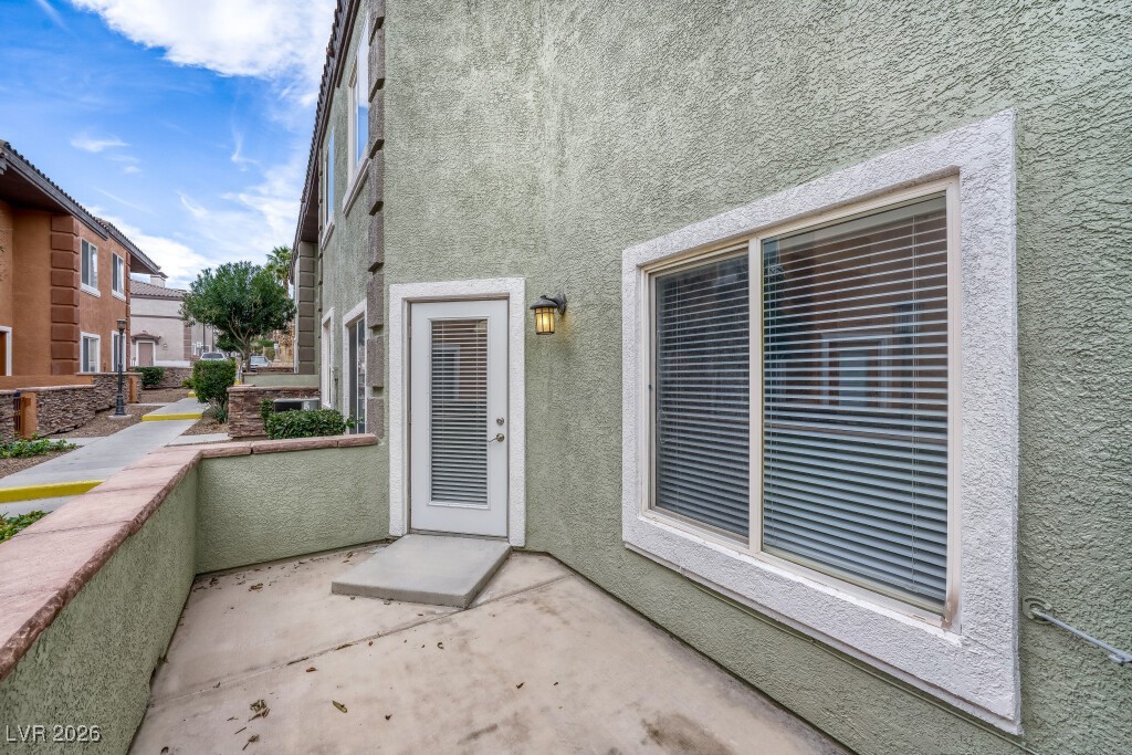10443 Alpine Edge Avenue Las Vegas, NV 89129 - Photo 12 of 17