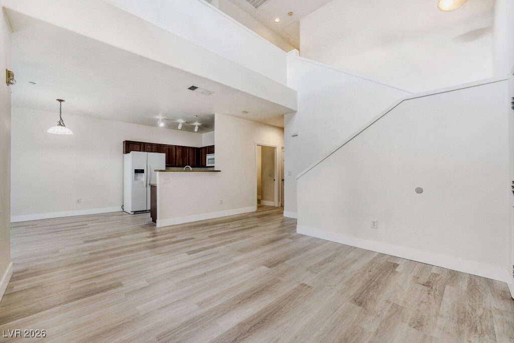 10443 Alpine Edge Avenue Las Vegas, NV 89129 - Photo 6 of 17