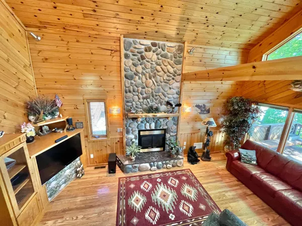 $550,000 | 29724 387 Street, Waubun, MN 56589