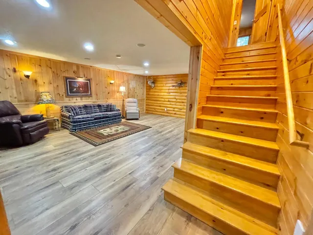 $575,000 | 29724 387 Street, Waubun, MN 56589