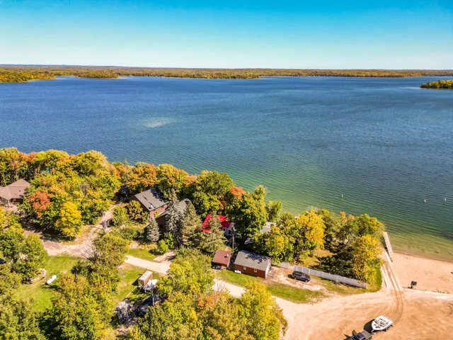 $575,000 | 29724 387 Street, Waubun, MN 56589