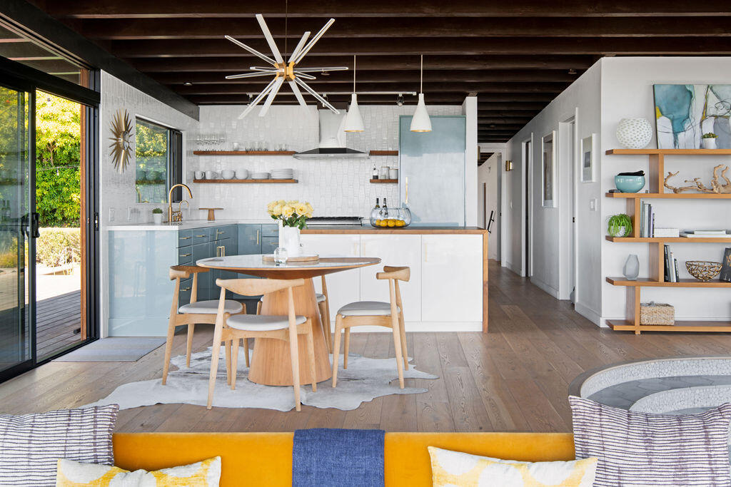 81 Chase Drive Santa Barbara, CA 93108 - Photo 6 of 22 a dining room with wooden floor and a floor to ceiling window