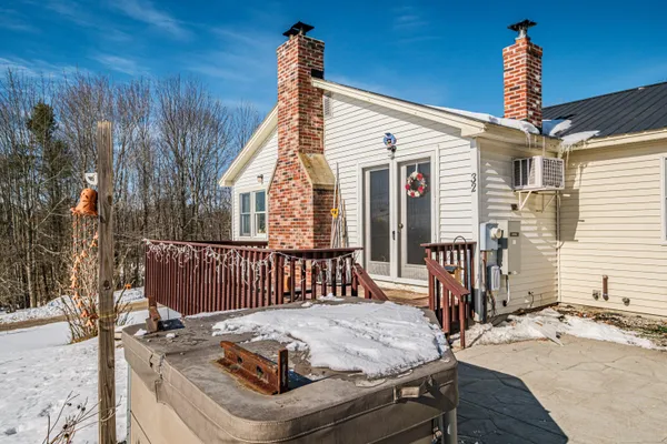 $550,000 | 32 Leander Harmon Road, Harrison, ME 04040