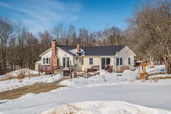 $550,000 | 32 Leander Harmon Road, Harrison, ME 04040