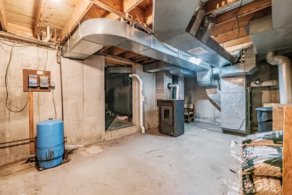 $550,000 | 32 Leander Harmon Road, Harrison, ME 04040