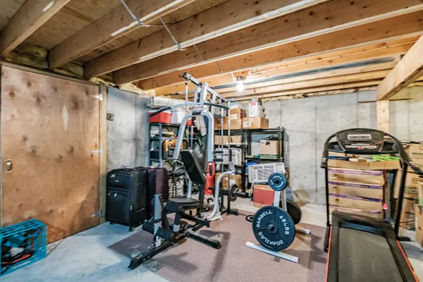 $550,000 | 32 Leander Harmon Road, Harrison, ME 04040