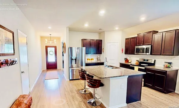 $369,125 | 5677 Cross Over, New Braunfels, TX 78132