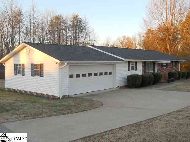 3851 Berry Mill Road Greer, SC 29651 - Photo 2 of 17