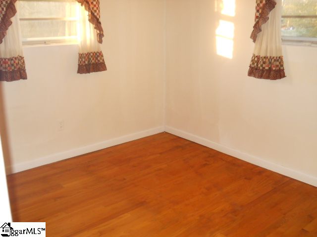 3851 Berry Mill Road Greer, SC 29651 - Photo 11 of 17