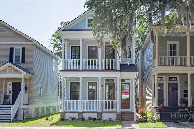 $2,950 | 1720 Barnard Street, Savannah, GA 31401