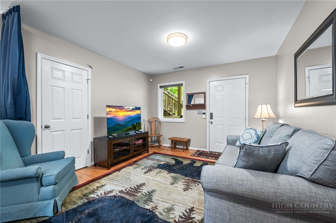 215 North Pinnacle Ridge Road Beech Mountain, NC 28604 - Photo 22 of 36