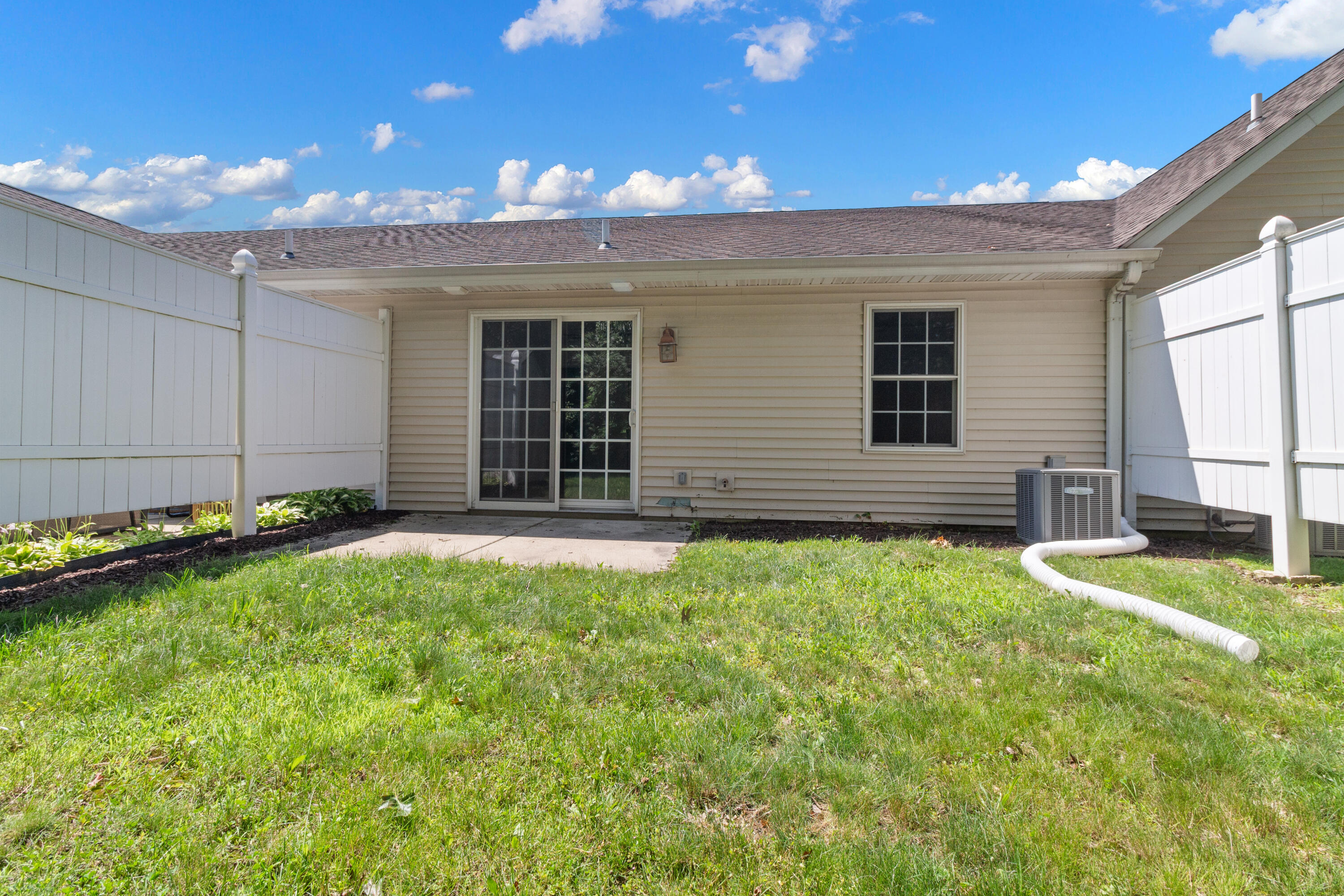 355 South Boo Road Chesterton, IN 46304 - Photo 23 of 24 3000x2000