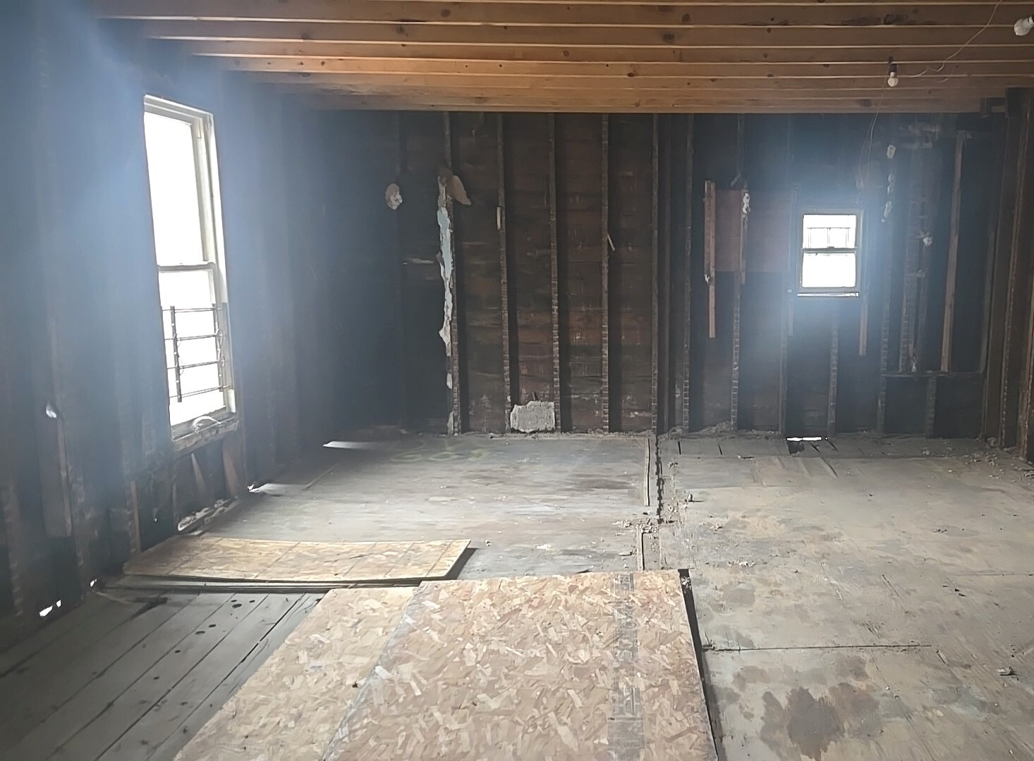 738 West 103rd Street Chicago, IL 60628 - Photo 12 of 20 a view of a livingroom with a window