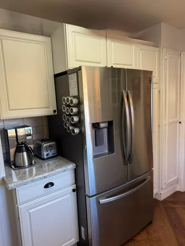 $299,900 | 110 East Chisholm Street, Duluth, MN 55803