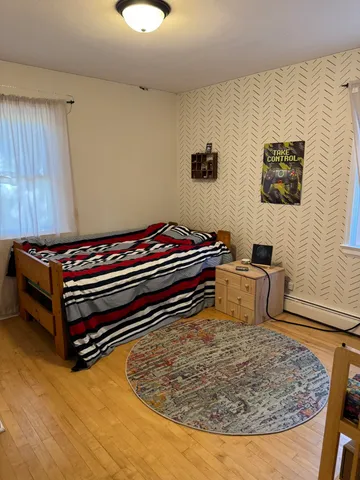 $299,900 | 110 East Chisholm Street, Duluth, MN 55803