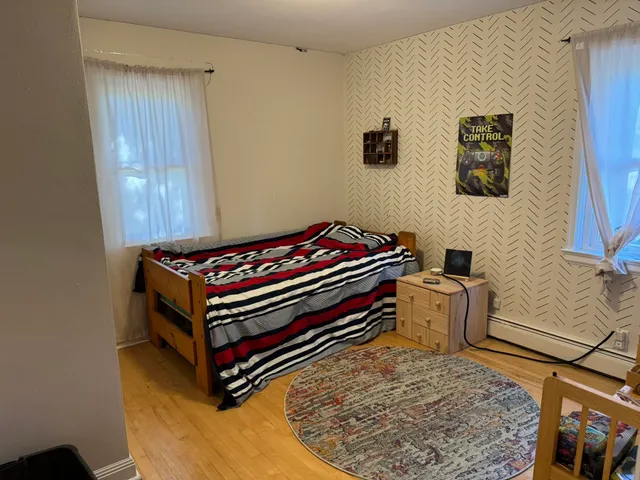 $299,900 | 110 East Chisholm Street, Duluth, MN 55803