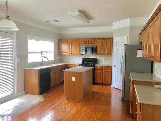 $2,900 | 1170 Clandon Place, Suwanee, GA 30024